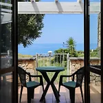فندق Apulia Baia Di Dino 3*