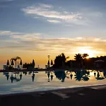Apulia Baia Di Dino فندق 3*