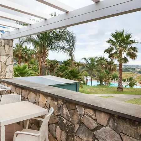 Apulia Baia Di Dino 3* サン・ニコーラ・アルチェッラ