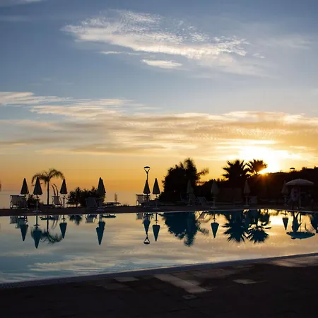 Apulia Baia Di Dino Hotel 3*