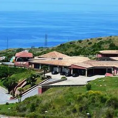 Apulia Baia Di Dino