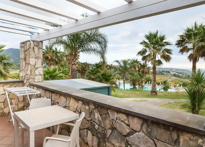 Apulia Baia Di Dino 3* 圣尼科拉阿尔切拉