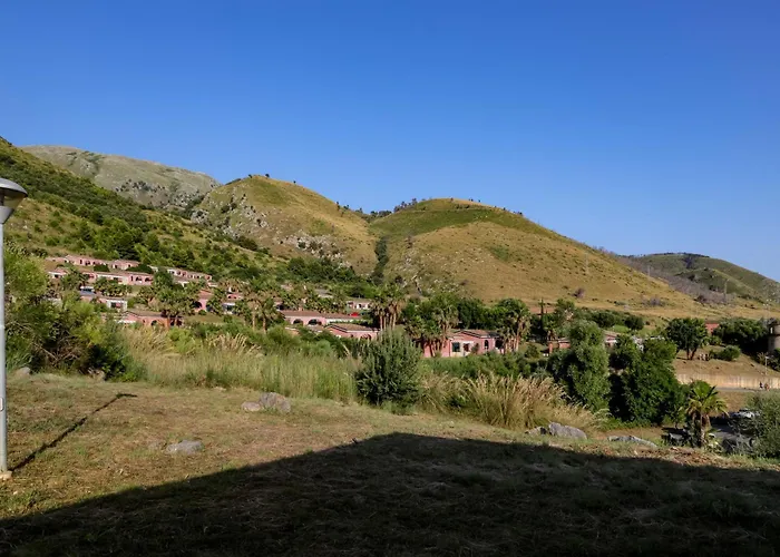 酒店 Apulia Baia Di Dino 圣尼科拉阿尔切拉