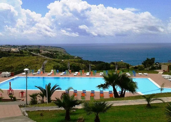 Apulia Baia Di Dino 圣尼科拉阿尔切拉