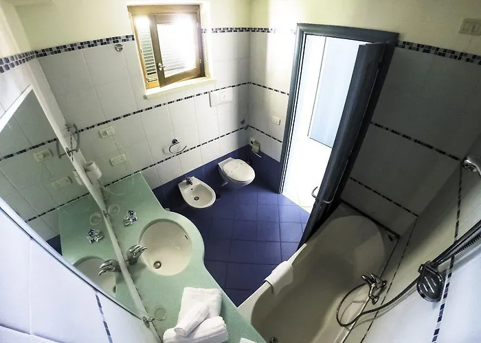 Apulia Baia Di Dino 酒店 圣尼科拉阿尔切拉